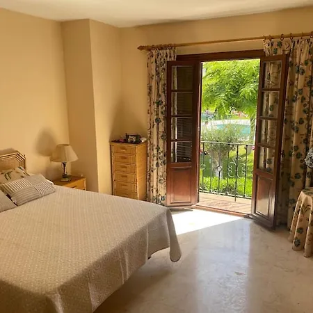 Hotel Adosado - Laguna 4*